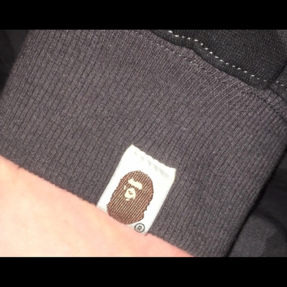 Bape - Picture 2 of 4